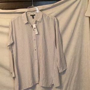 Beautiful Eileen Fisher silk blouse